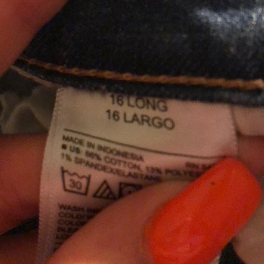 Jeans - Picture 3 of 3